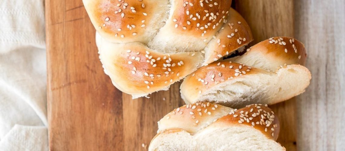 easy-challah-bread-1024x1536